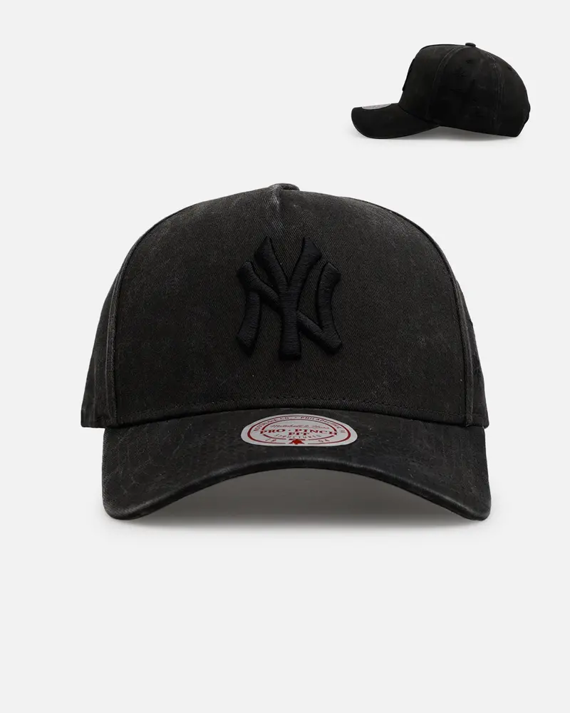 Mitchell & Ness New York Yankees 'Starburst' Pro Pinch Snapback Black 1