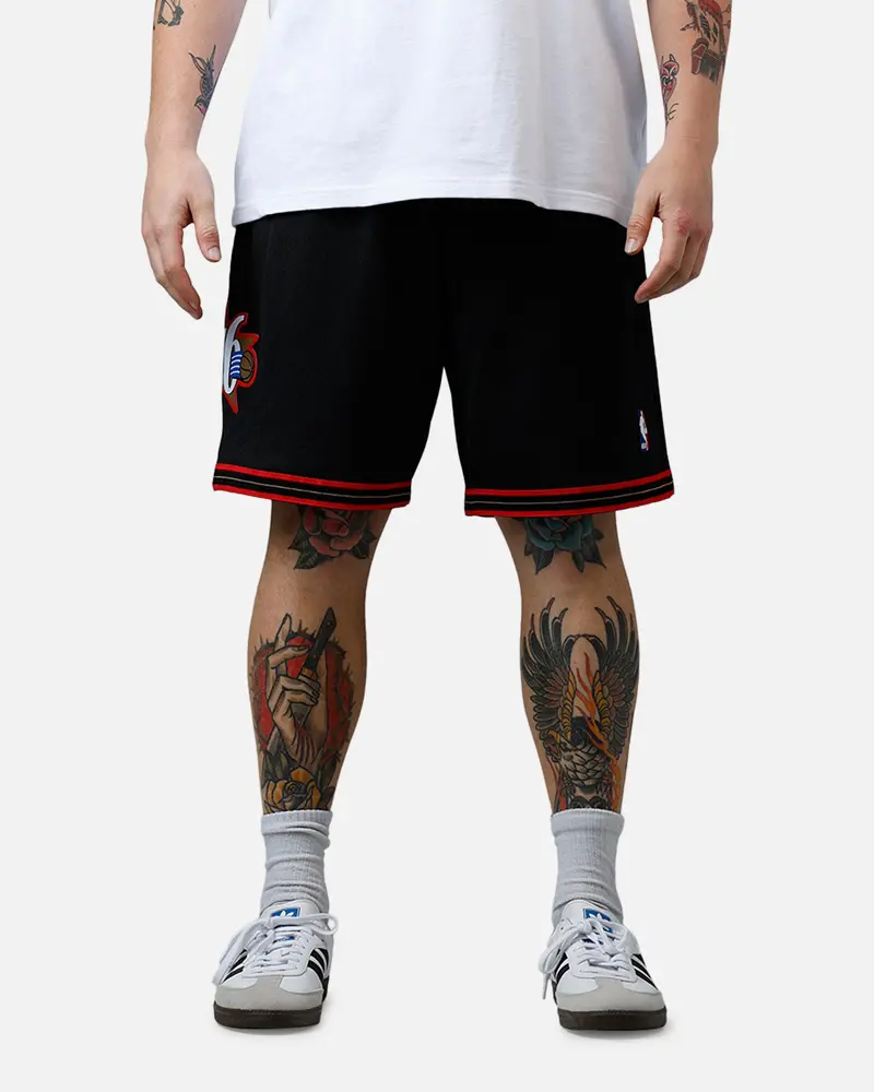 Mitchell & Ness Philadelphia 76Ers 00-01' Swingman Shorts Black 1