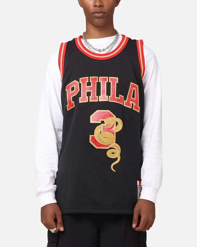 Mitchell & Ness Philadelphia 76Ers Allen Iverson 1996 Swingman Jersey Black/Gold 1