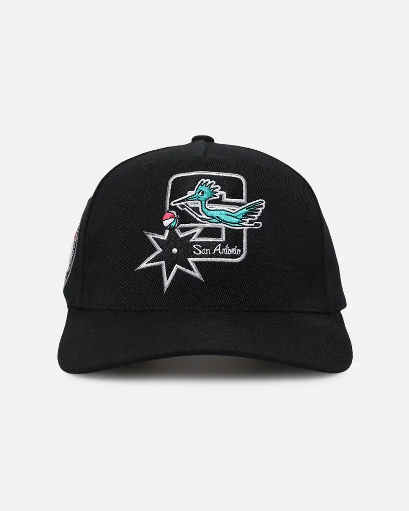 Mitchell & Ness San Antonio Spurs 'Spurs 2014 Champs' Anniversary Snapback Black 1