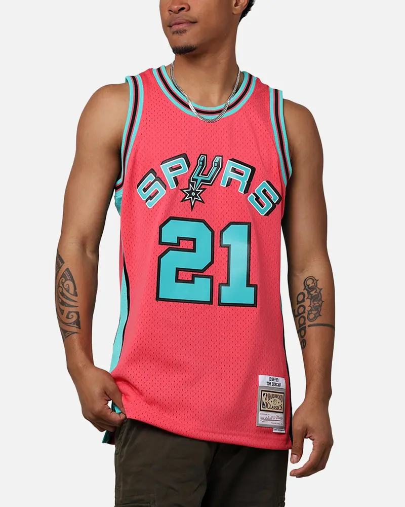 Mitchell & Ness San Antonio Spurs Tim Duncan 'Spurs 2014 Champs' '98-99 Swingman Jersey Pink 1