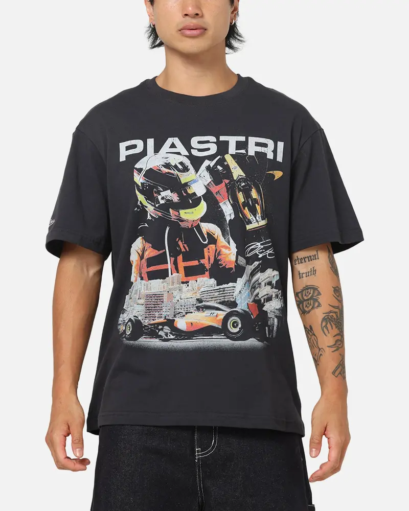 Mitchell & Ness X Mclaren Oscar Piastri Signature T-Shirt Washed Black 1