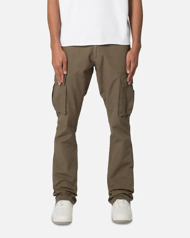 Mnml Bootcut Cargo Pants Olive 1