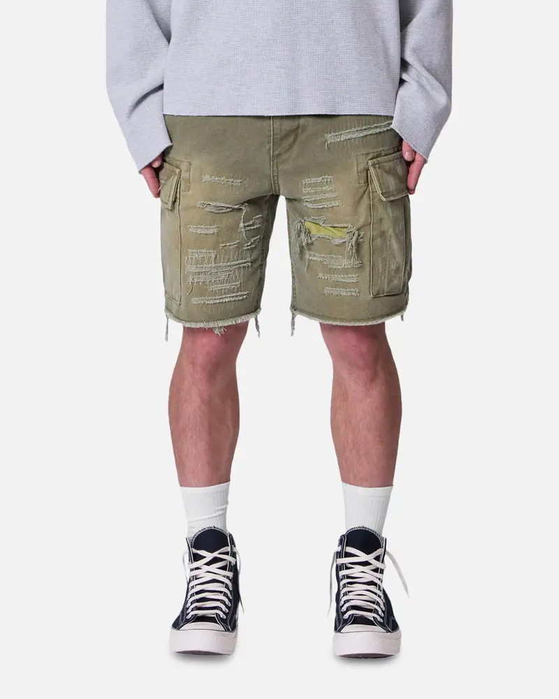 Mnml Distressed Cargo Shorts Olive 1