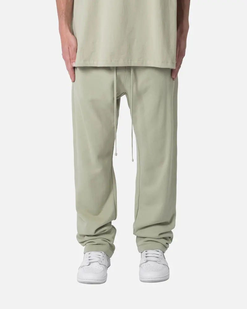 Mnml Relaxed Every Day Sweatpants Moss 1