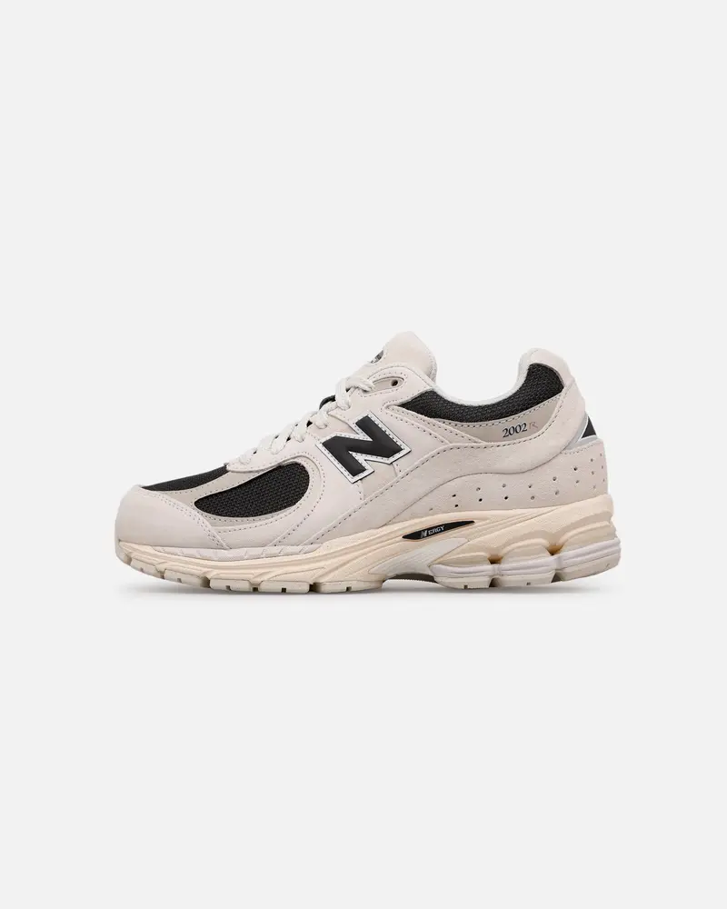 New Balance 2002R Stone/Black 1