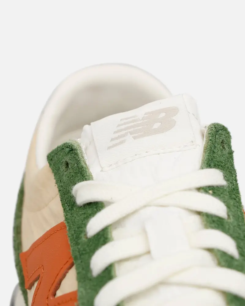 New Balance 471 Green/Orange 6