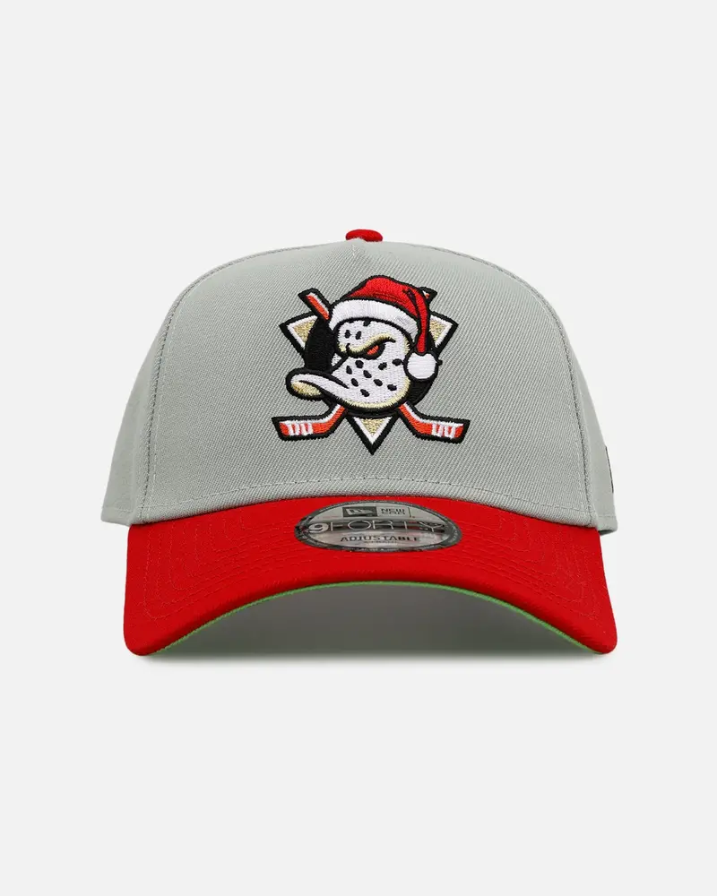 New Era Anaheim Ducks 'All I Want For Christmas' 9Forty A-Frame Snapback Green/Red 1