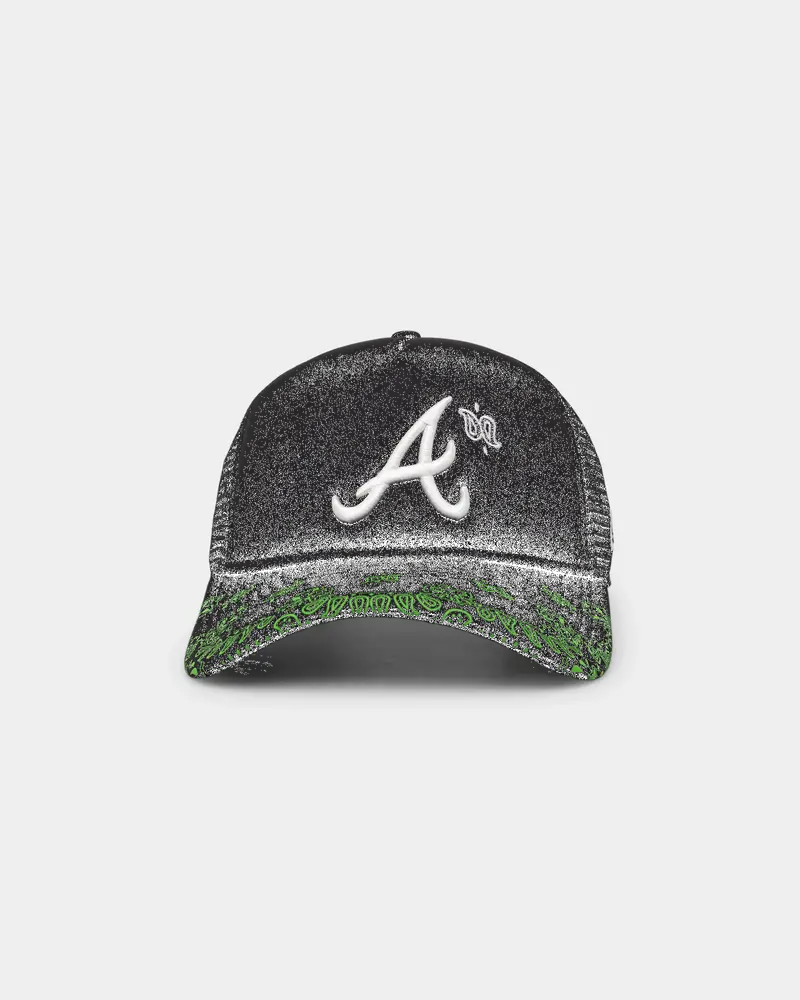 New Era Atlanta Braves 'Glow In The Dark' 9Forty A-Frame Trucker Snapback Black/Neon Green 1