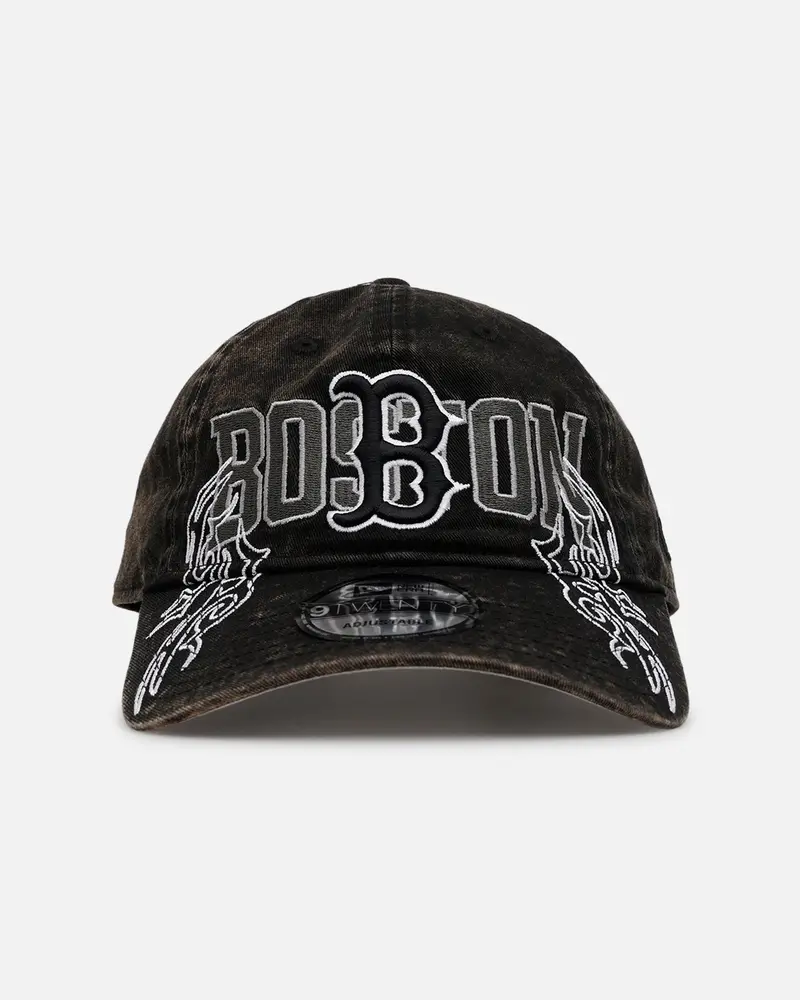New Era Boston Red Sox 'Tribal' Classic Casual Strapback Washed Black 1