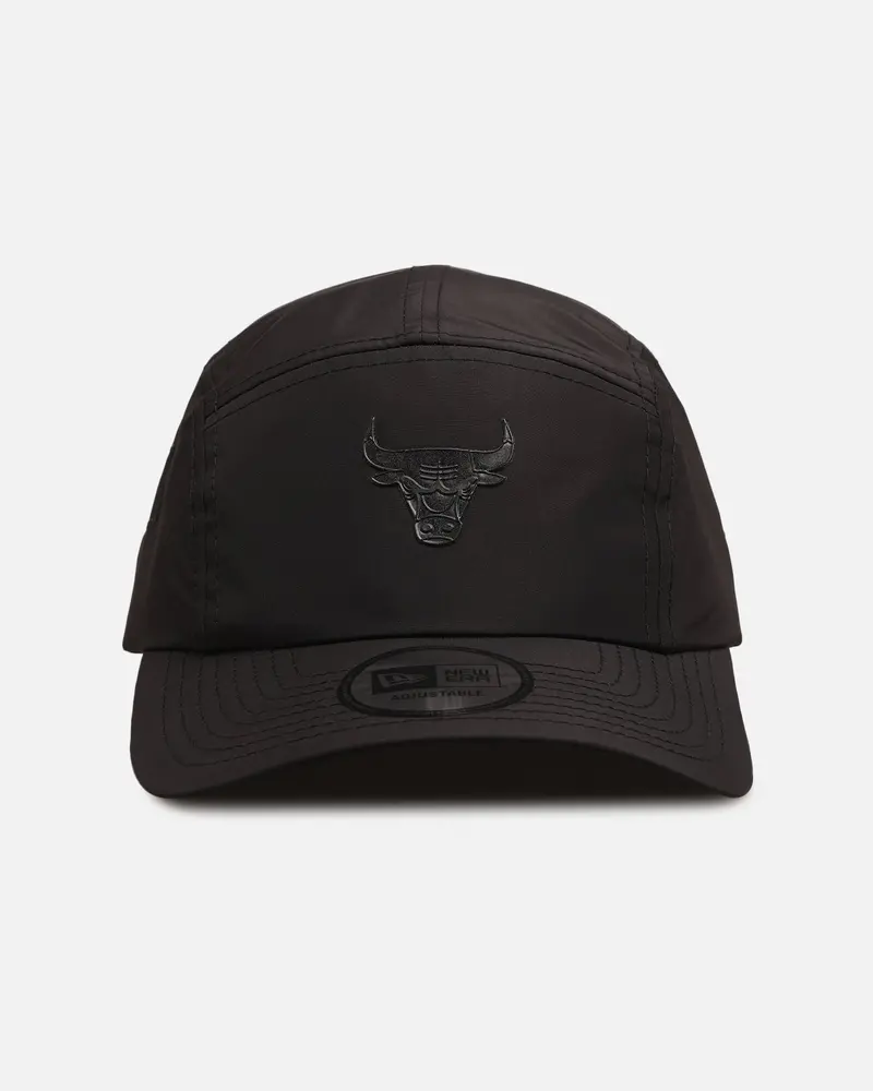 New Era Chicago Bulls 'New Era X Alpha Industries' Camper Strapback Black 1