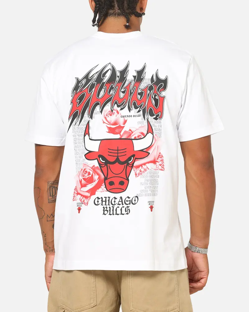 New Era Chicago Bulls Rose Oversized T-Shirt White 1