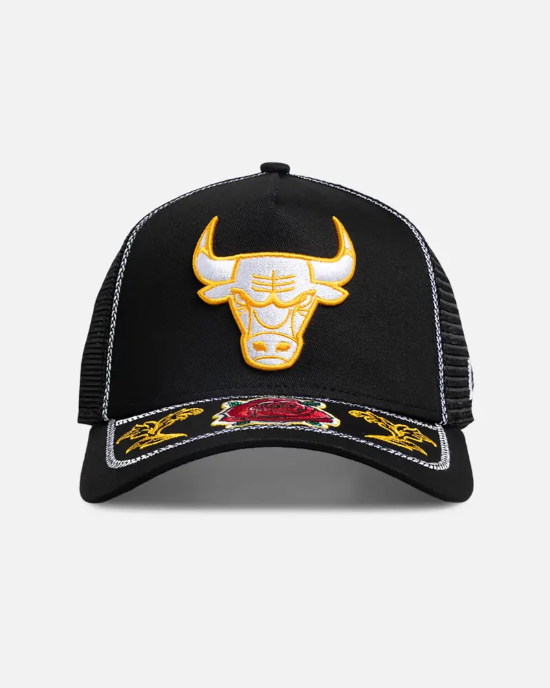 New Era Chicago Bulls 'Rose Visor' 9Forty A-Frame Trucker Snapback Black/Rose 1