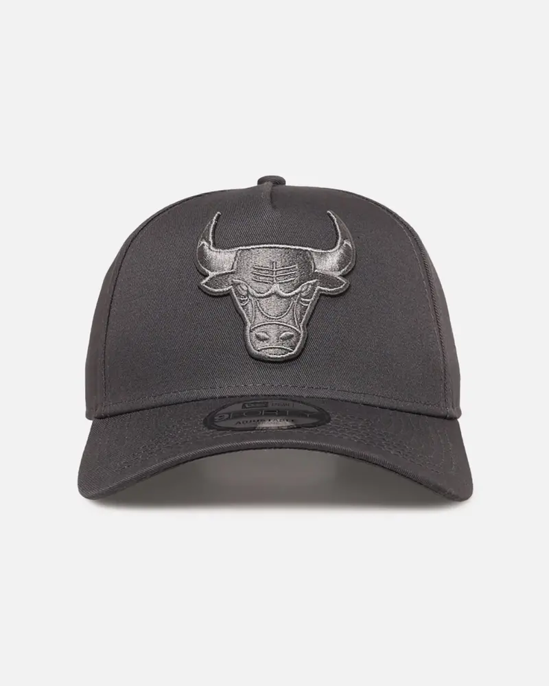 New Era Chicago Bulls 'Tonal Graphite' 9Forty A-Frame Snapback Graphite 1