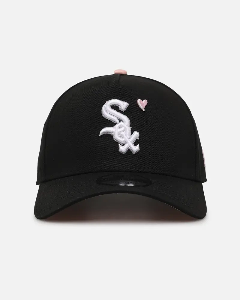 New Era Chicago White Sox 'Pink Satin Hearts 2.0' 9Forty A-Frame Snapback Black/Pink 1
