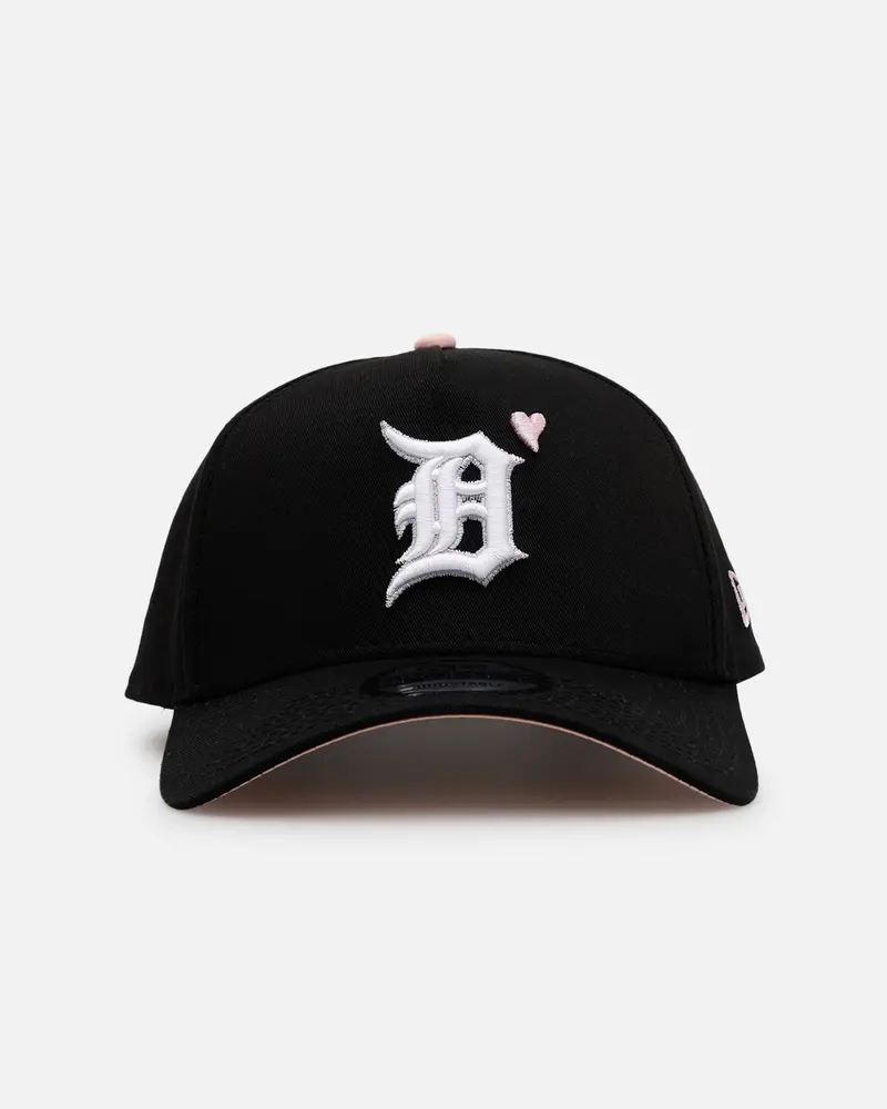New Era Detroit Tigers 'Pink Satin Hearts 2.0' 9Forty A-Frame Snapback Black/Pink 1