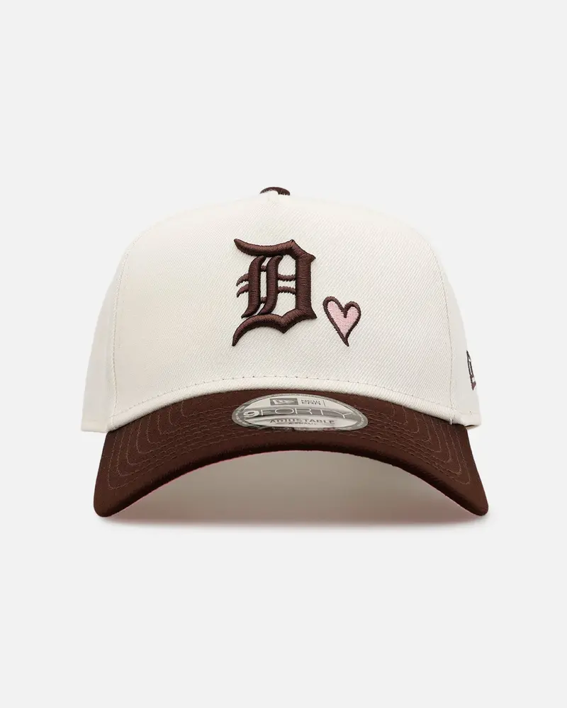 New Era Detroit Tigers 'Pink Satin Pink Hearts Walnut' 9Forty A-Frame Snapback Chrome/Walnut 1