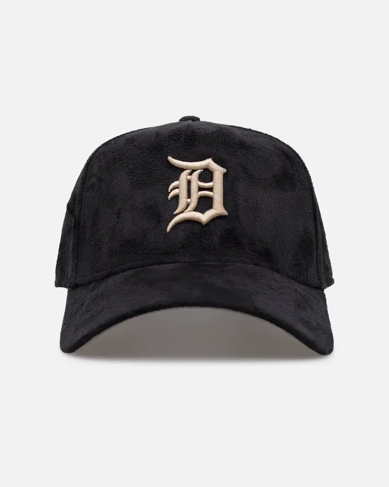 New Era Detroit Tigers 'Suede' 9Forty A-Frame Strapback Black/Tan 1