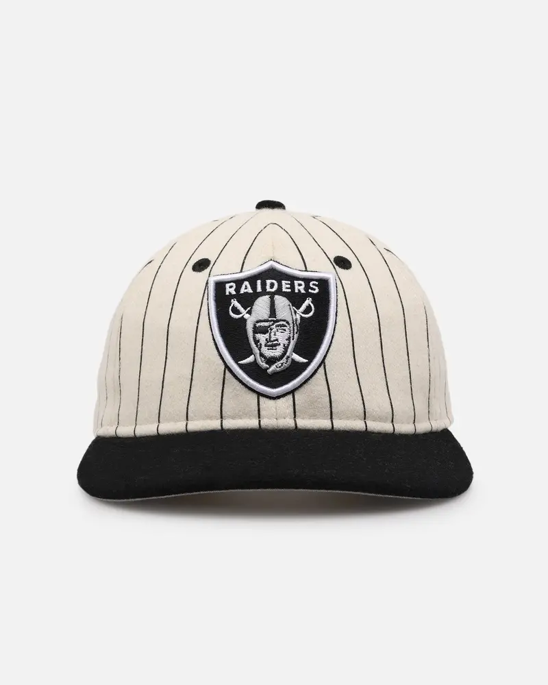 New Era Las Vegas Raiders 9Fifty Retro Crown Strapback Off White/Black 1