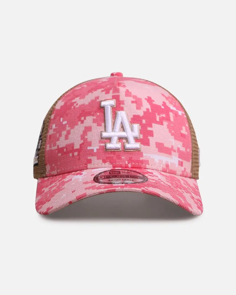 New Era Los Angeles Dodgers 'Digi Camo' 9Forty A-Frame Trucker Snapback Pink/White 1