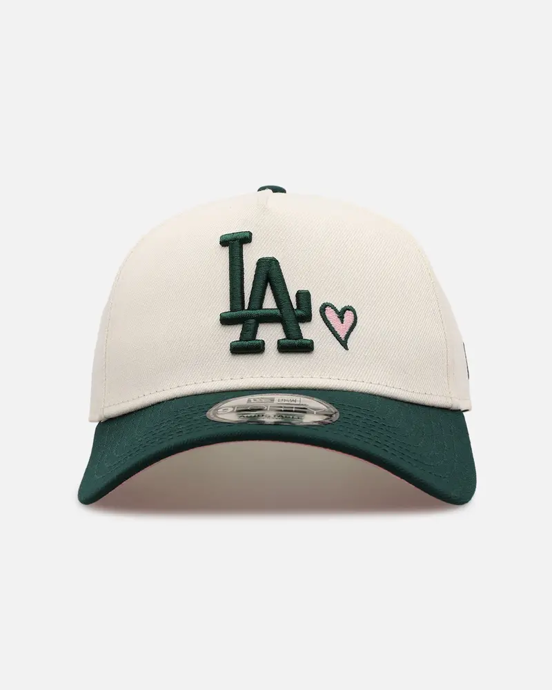 New Era Los Angeles Dodgers 'Pink Satin Hearts Green' 9Forty A-Frame Snapback Chrome/Dark Green 1