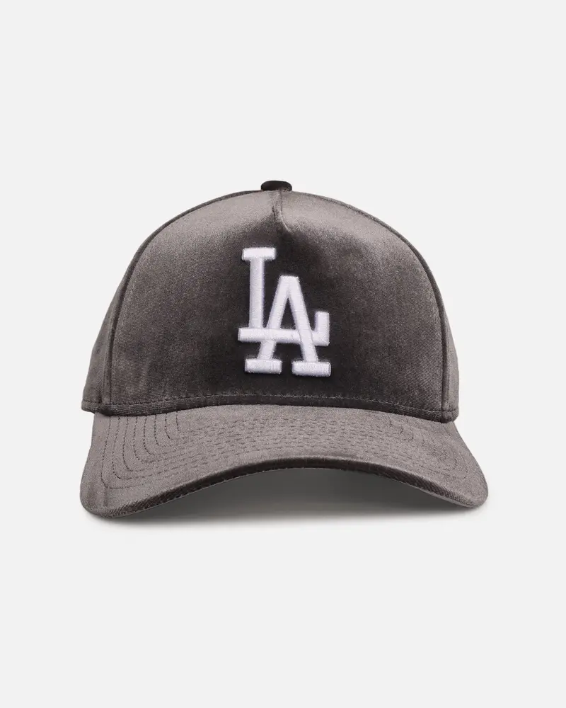 New Era Los Angeles Dodgers 'Velvet Dreams 2.0' 9Forty A-Frame Snapback Grey 1