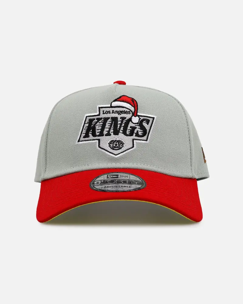 New Era Los Angeles Kings 'All I Want For Christmas' 9Forty A-Frame Snapback Green/Red 1