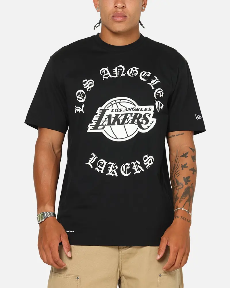 New Era Los Angeles Lakers Gothic Oversized T-Shirt Black 1