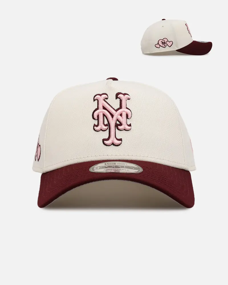 New Era New York Mets 'Lover's Club 2.0' 9Forty A-Frame Snapback Chrome 1