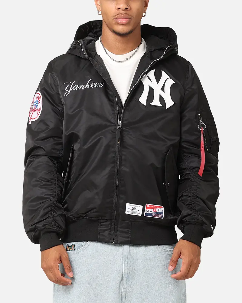 New Era New York Yankees Alpha Industries L-2B Hooded Bomber Jacket Black 1