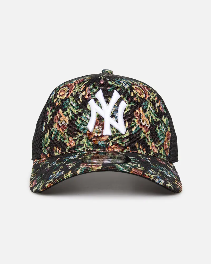 New Era New York Yankees 'Black Floral Tapestry' 9Forty A-Frame Trucker Snapback Tapestry 1