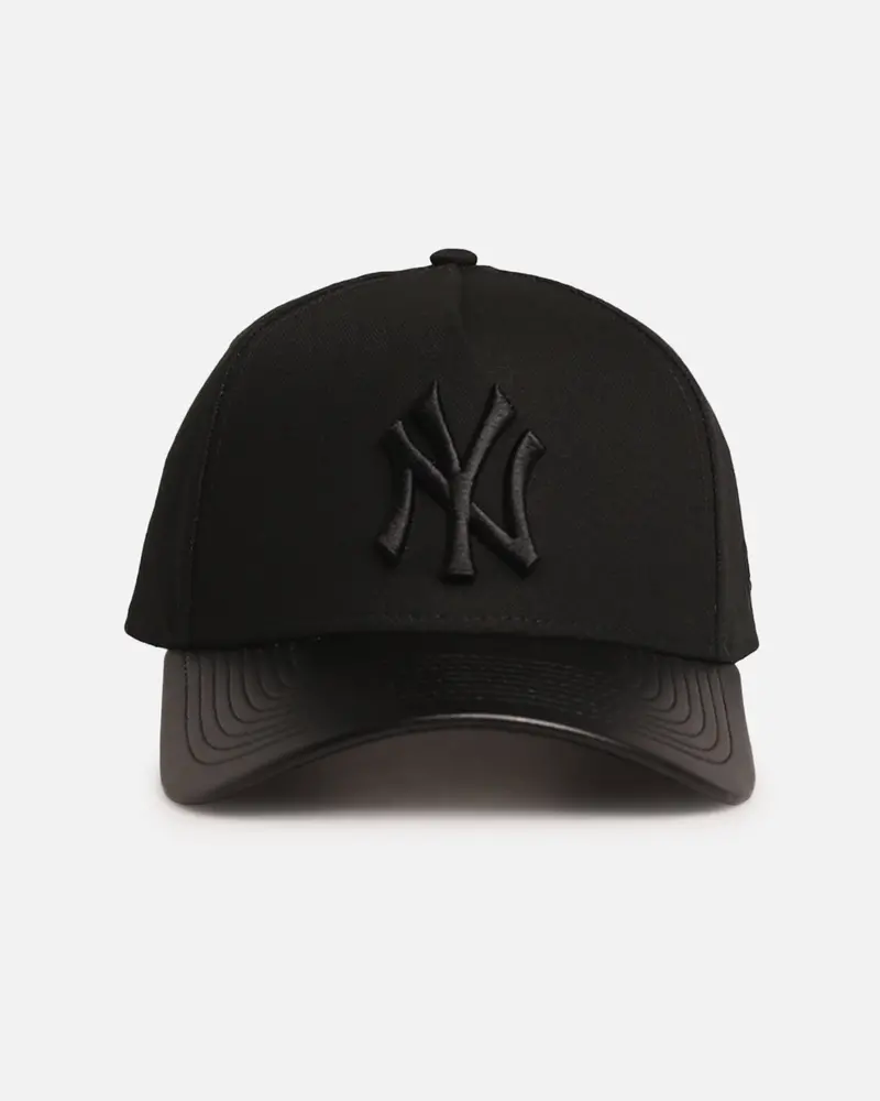 New Era New York Yankees 'Canvas Leather' 9Forty A-Frame Snapback Black 1