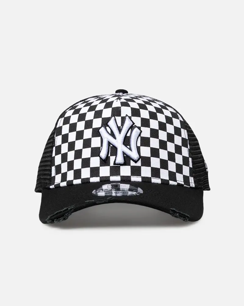 New Era New York Yankees 'Checker Trucker' 9Forty A-Frame Trucker Snapback White 1