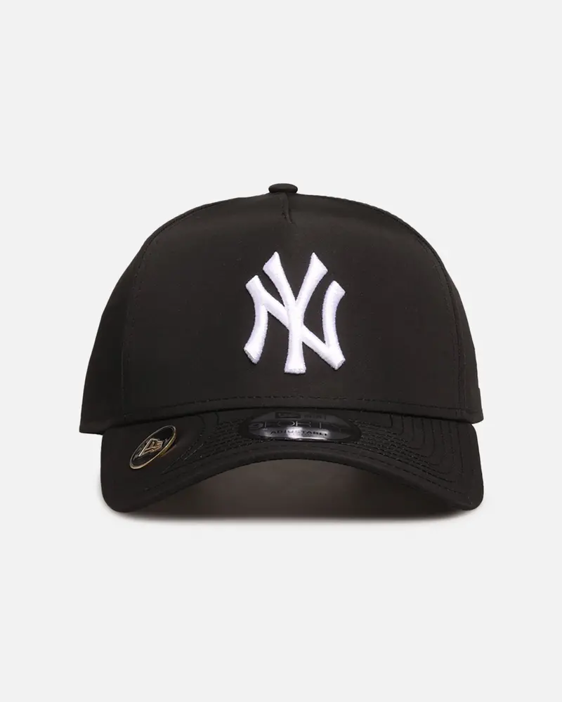 New Era New York Yankees 'Golf Pack Prolite' 9Forty A-Frame Snapback Black 1