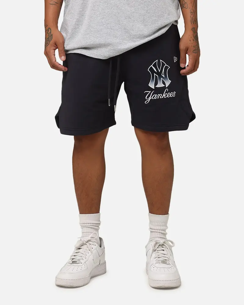 New Era New York Yankees Higher Fade Shorts Black 1