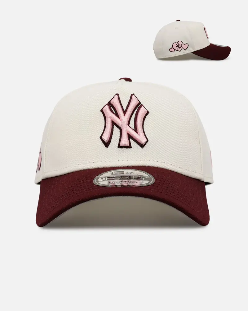 New Era New York Yankees 'Lover's Club 2.0' 9Forty A-Frame Snapback Chrome 1