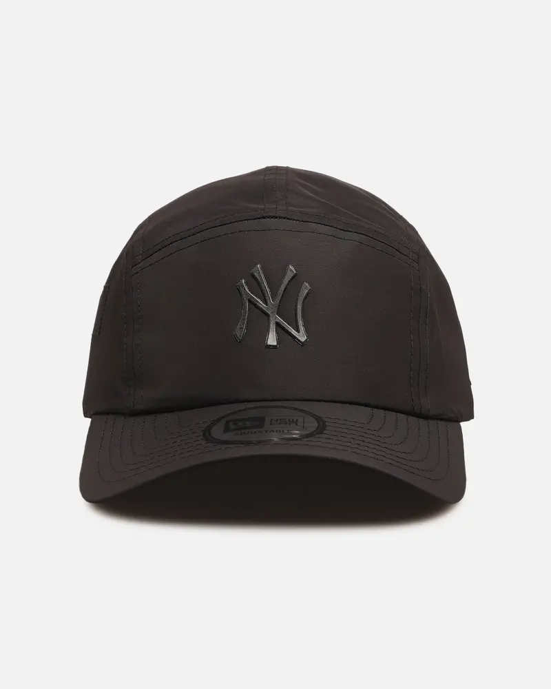 New Era New York Yankees 'New Era X Alpha Industries' Camper Strapback Black 1
