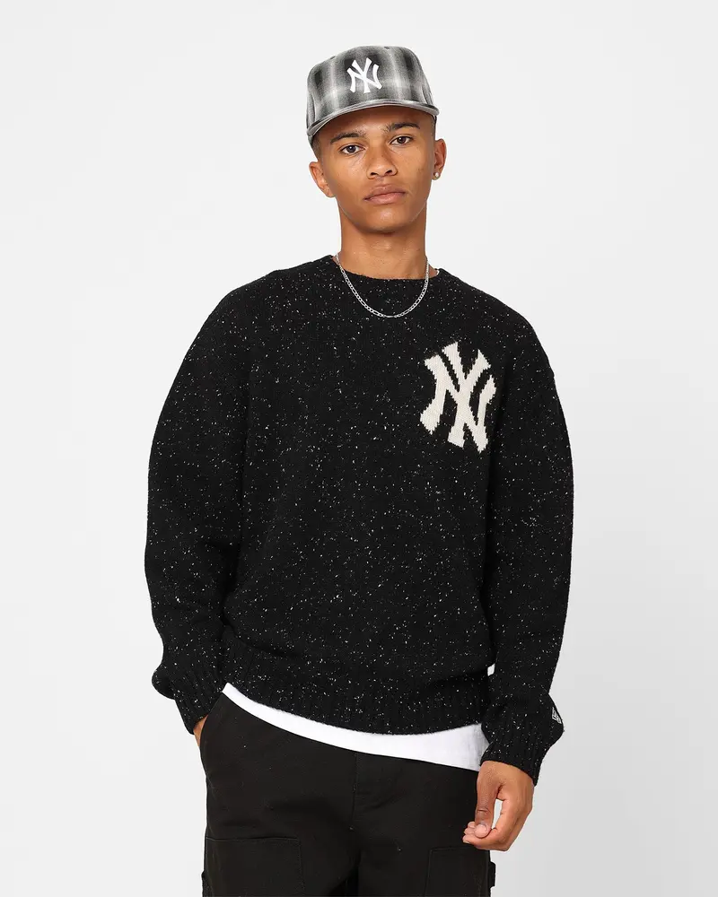 New Era New York Yankees Oversized Knit Sweater Black 1