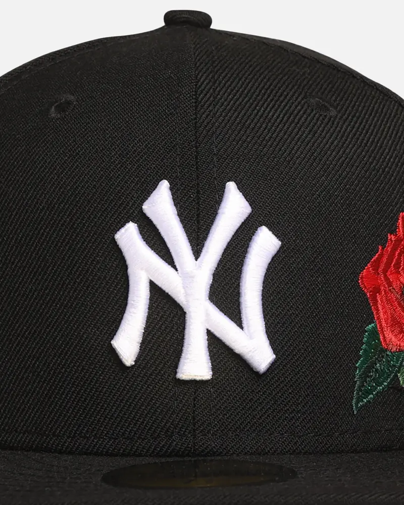 New Era New York Yankees 'Rose Emblem' 59Fifty Fitted Black/Rose 5