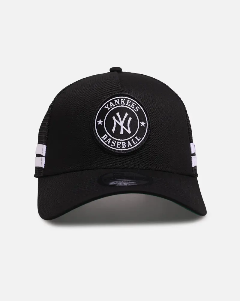 New Era New York Yankees 'Stripe' 9Forty A-Frame Trucker Snapback Black/White 1