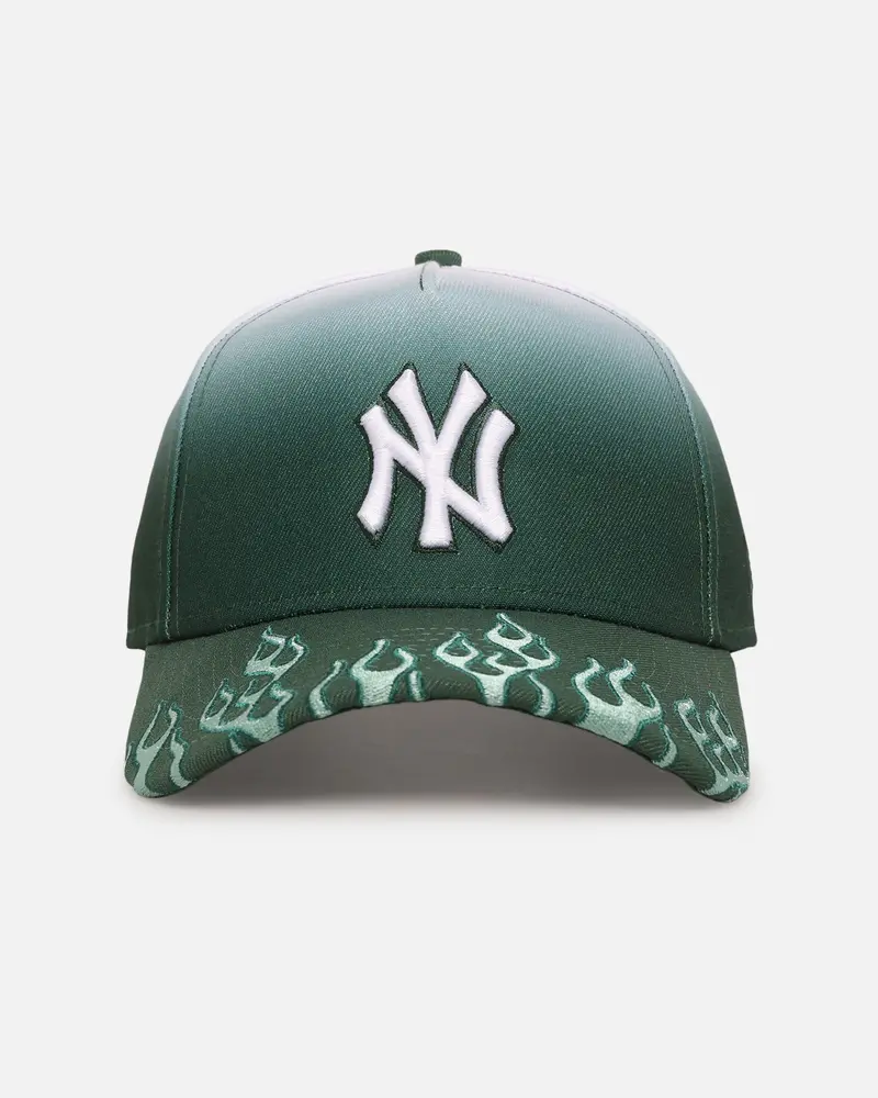 New Era New York Yankees 'Sundyed Flames' 9Forty A-Frame Snapback Pine Green 1
