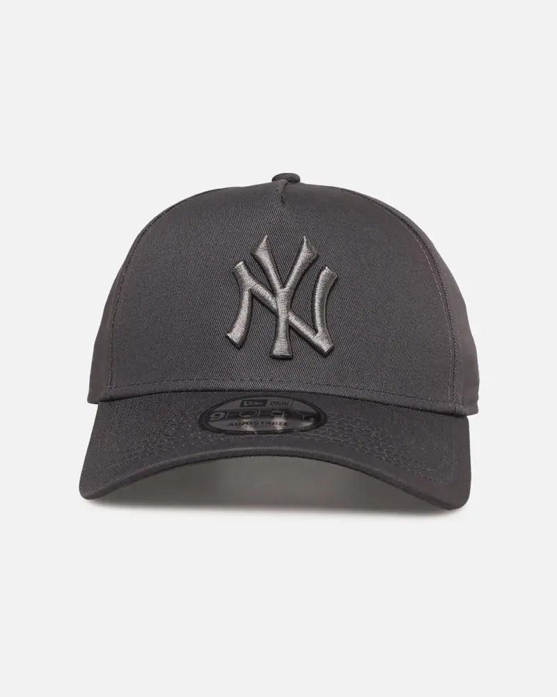 New Era New York Yankees 'Tonal Graphite' 9Forty A-Frame Snapback Graphite 1