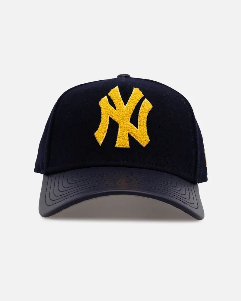 New Era New York Yankees 'Varsity' 9Forty A-Frame Strapback Navy 1