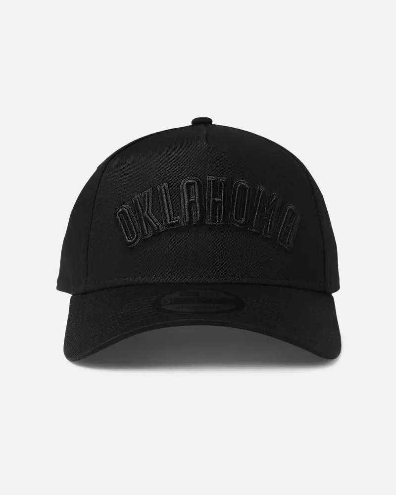 New Era Oklahoma City Thunder 'Nba Black On Black' 9Forty A-Frame Snapback Black 1