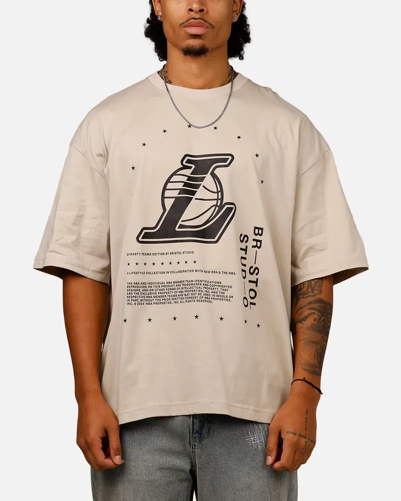 New Era X Bristol Studio Los Angeles Lakers 'Teams Edition' T-Shirt Stone 1