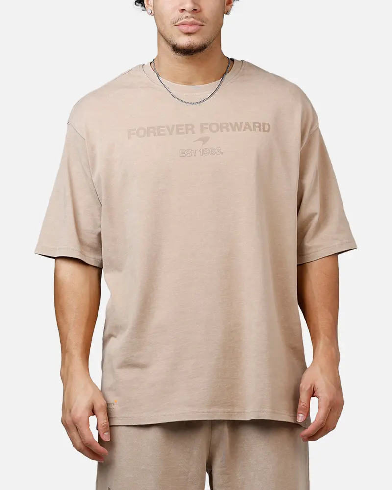 New Era X Mclaren Speedmark T-Shirt Taupe 1