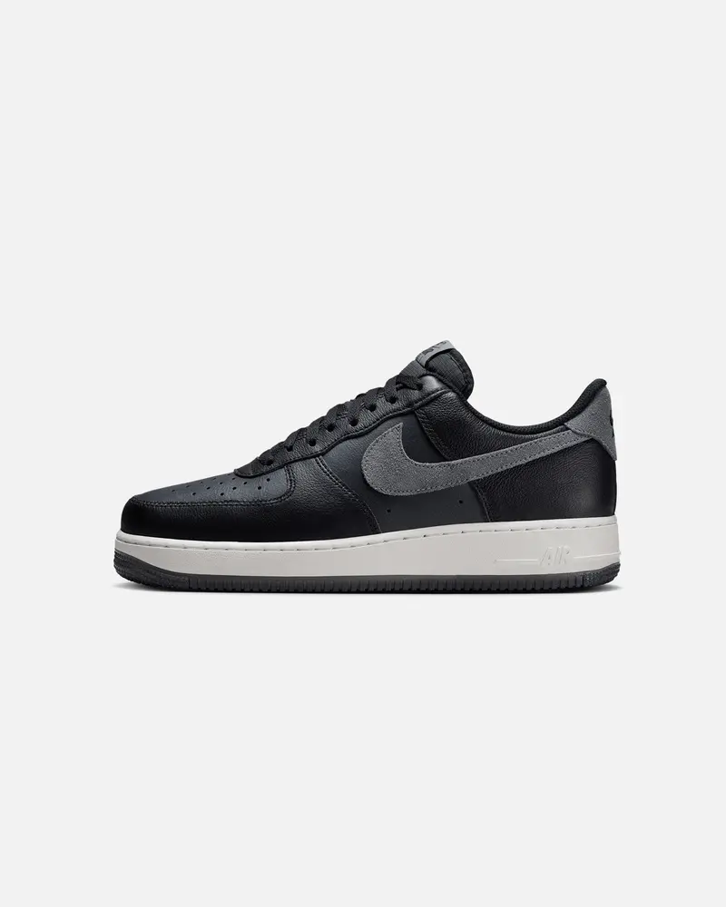 Nike Air Force 1 '07 Lv8 Black/Smoke Green 1