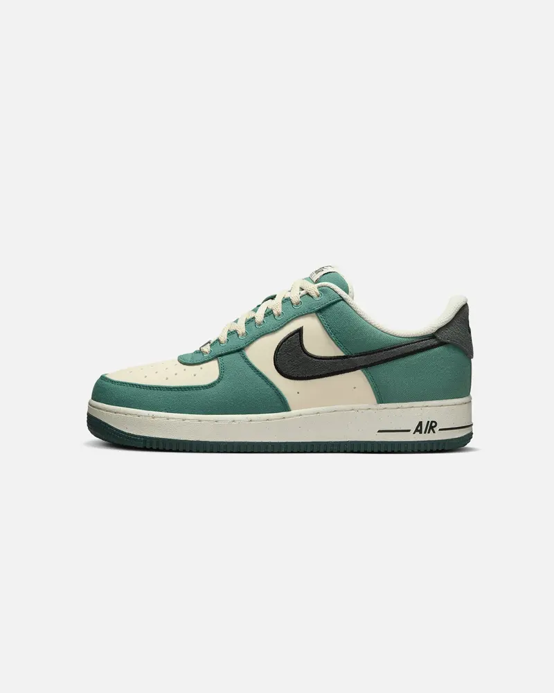 Nike Air Force 1 '07 Lv8 Coconut Milk 1