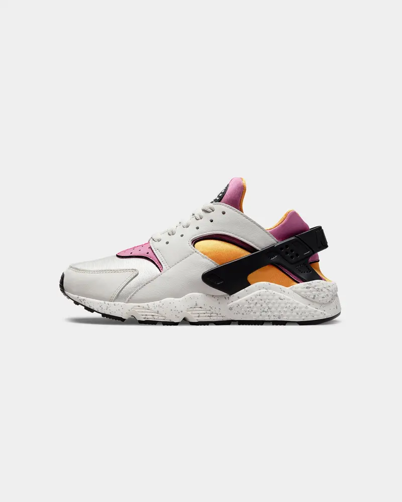 Nike Air Huarache Light Bone/Lethal Pink 1
