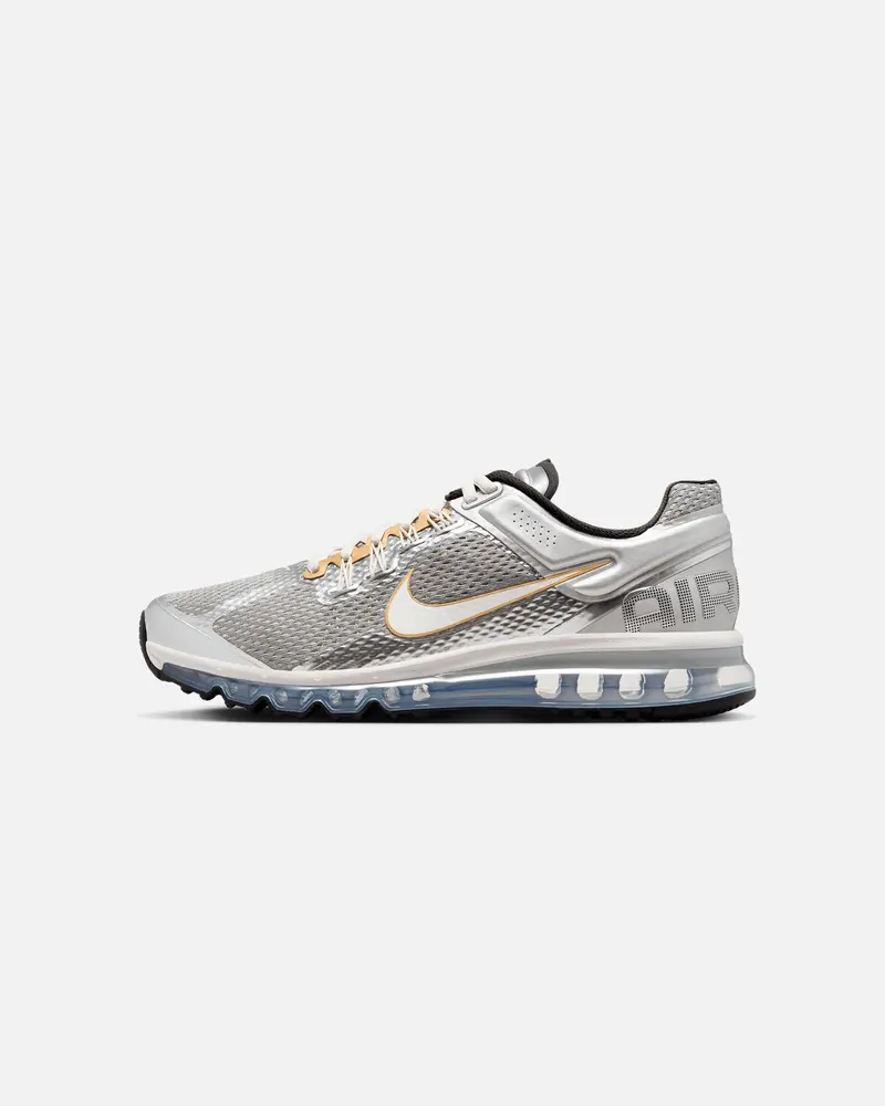 Nike Air Max 2013 Metallic Silver 1